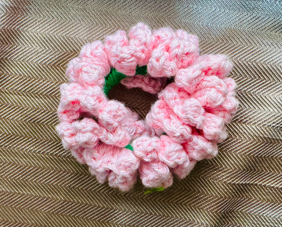 Blush Bloom Crochet Bun Gajra